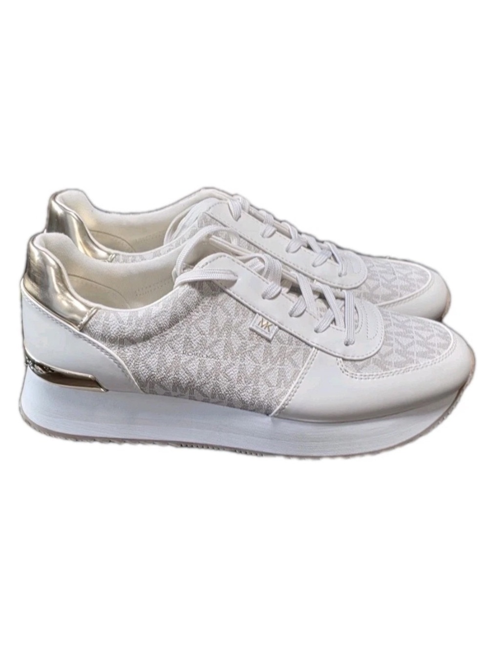 Michael Kors Women's Monique Trainer Lace-Up Sneakers Cream Logo Gold SZ. 10